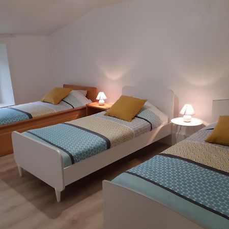 Gite La Bessonniere Villa Saint-Michel-Mont-Mercure Екстериор снимка