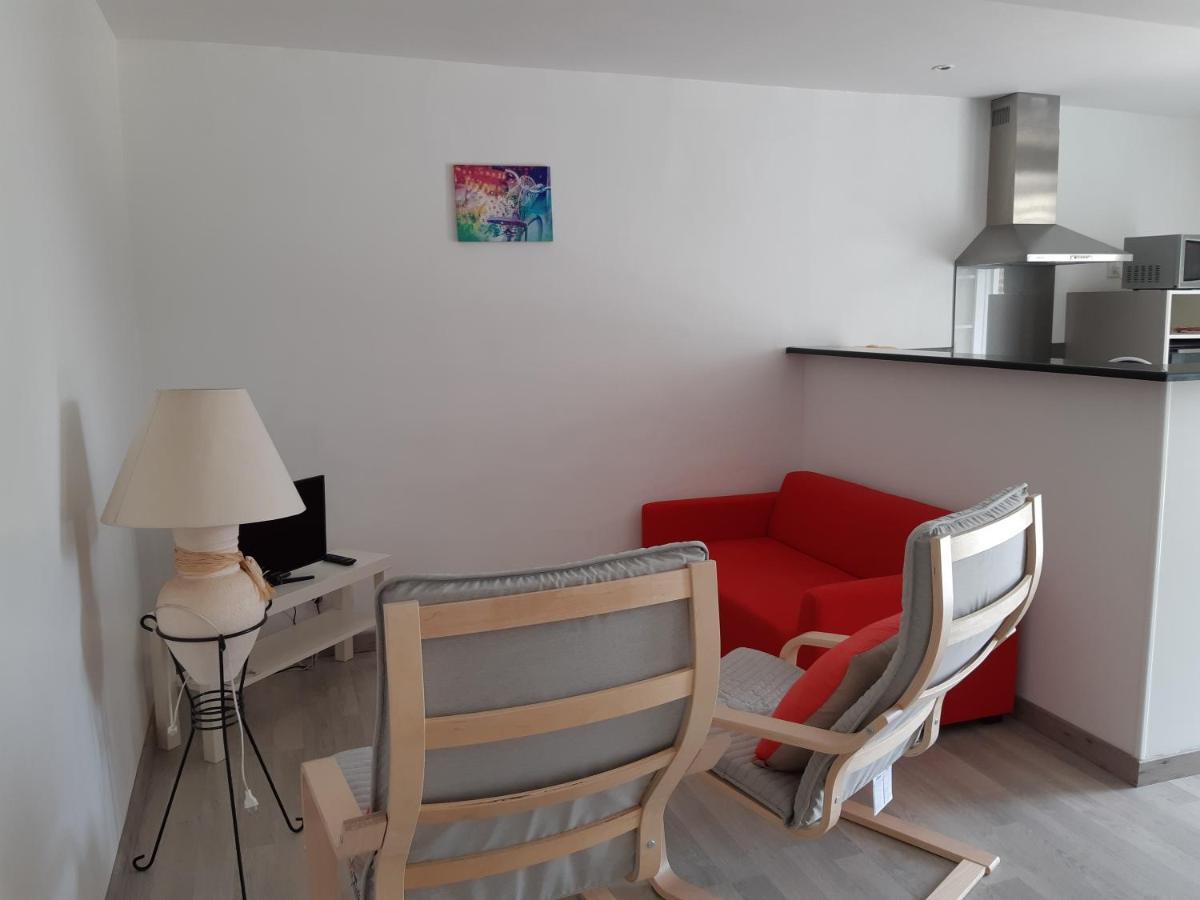Gite La Bessonniere Villa Saint-Michel-Mont-Mercure Екстериор снимка