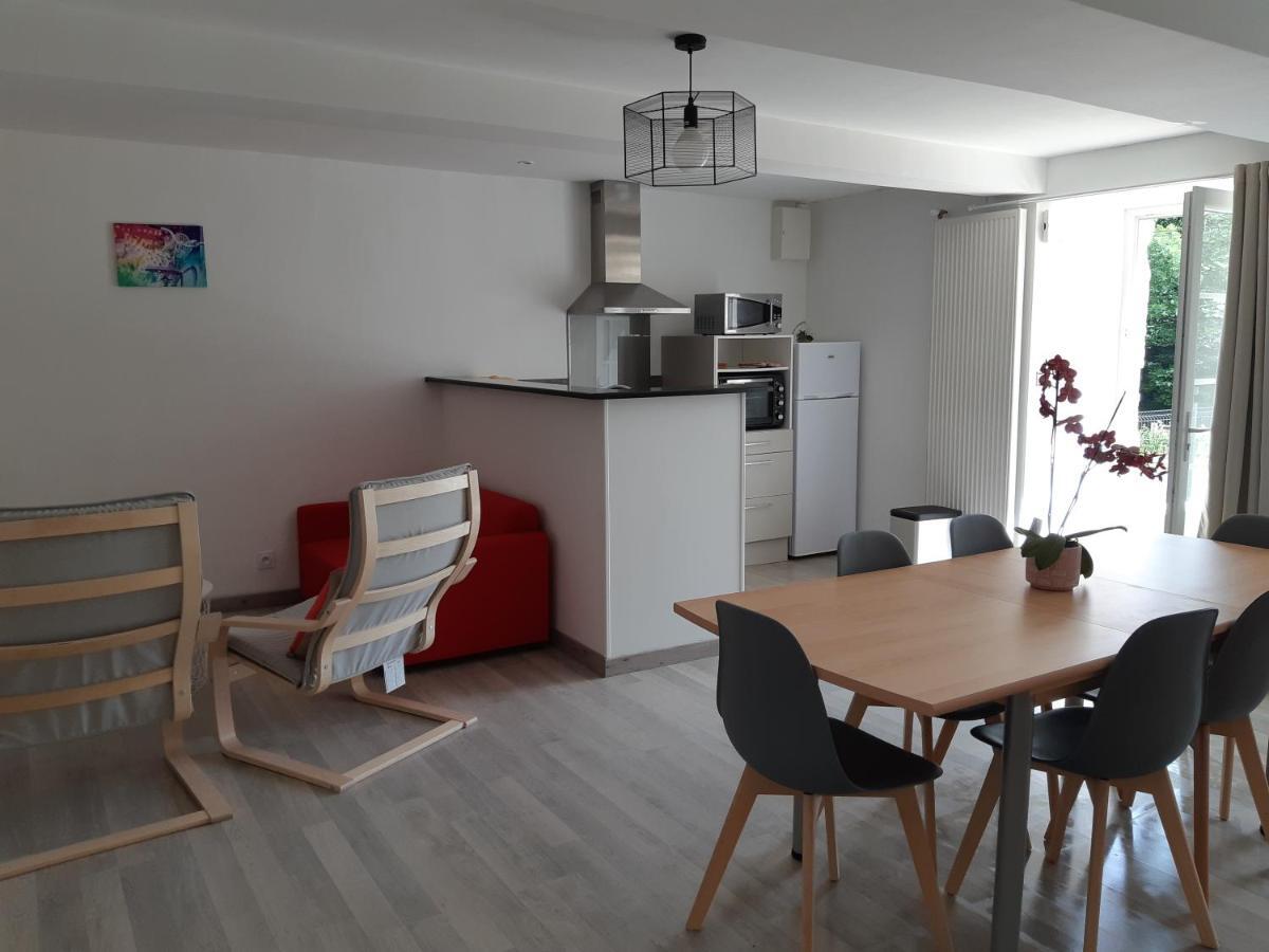 Gite La Bessonniere Villa Saint-Michel-Mont-Mercure Екстериор снимка